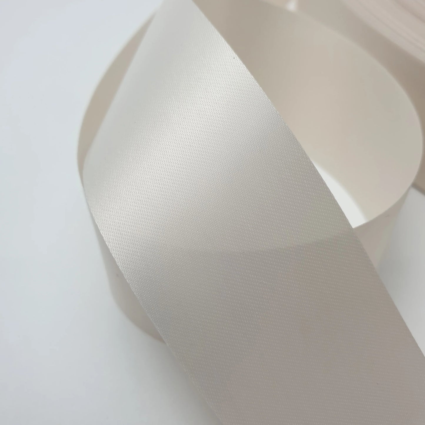 ~CREAM SATIN - STANDARD PRINT - FABRIC LABELS