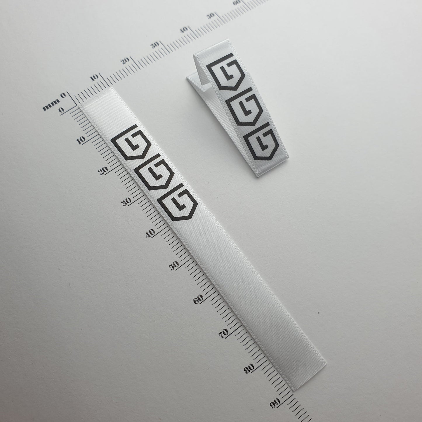 ~WHITE SATIN - STANDARD PRINT - FABRIC LABELS