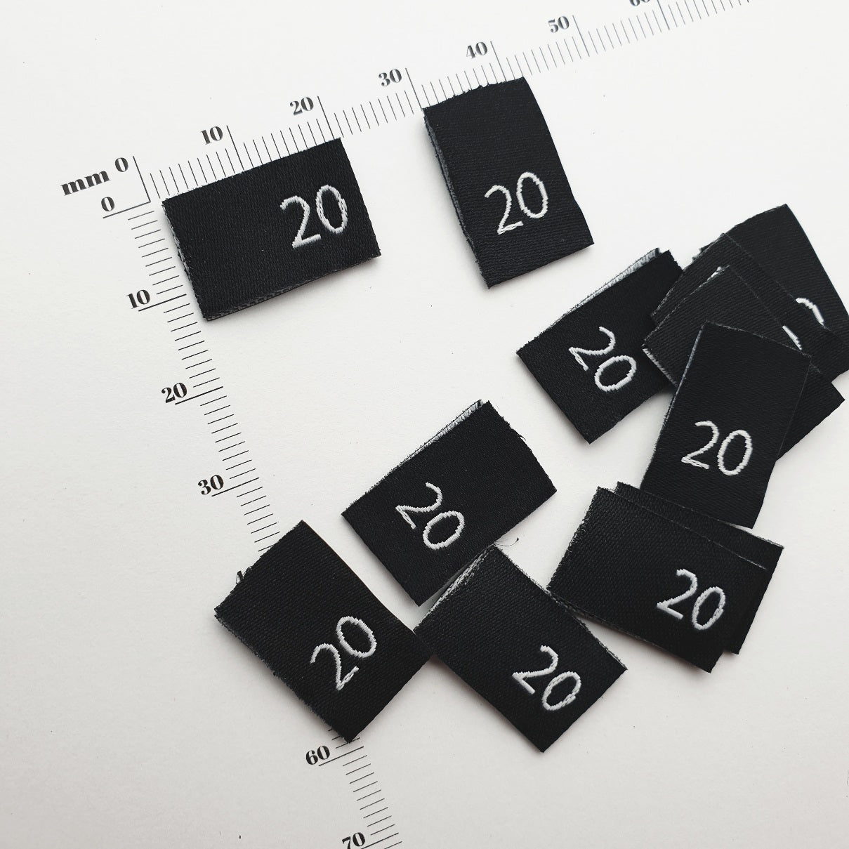 SIZE PIPS - WOVEN LABELS