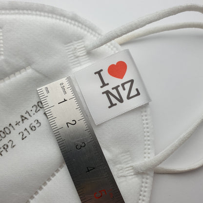 #09WS - HOT CUT SATIN HEM LABELS